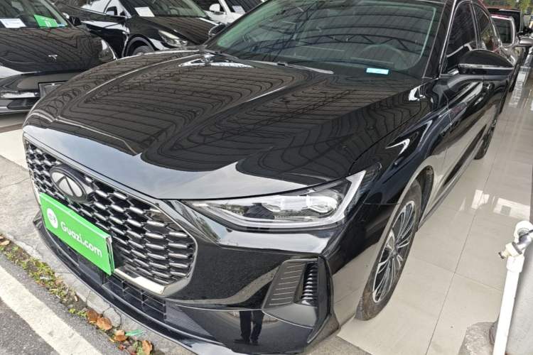 Chery Fengyun A8L 2025 1.5 TGDI 145 km Standard Version