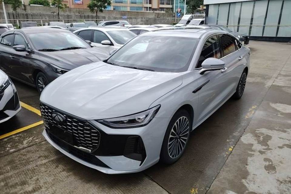 Chery Fengyun Fengyun A8L 2025