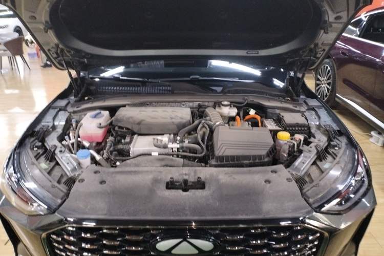 Used Chery Fengyun A8L 2025 1.5 TGDI 145 km Luxury Version Engine Bay