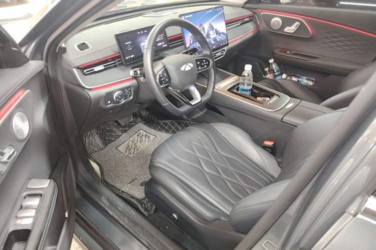 Used Chery Fengyun A8L 2025 1.5 TGDI 145 km Luxury Version Left Front Seat