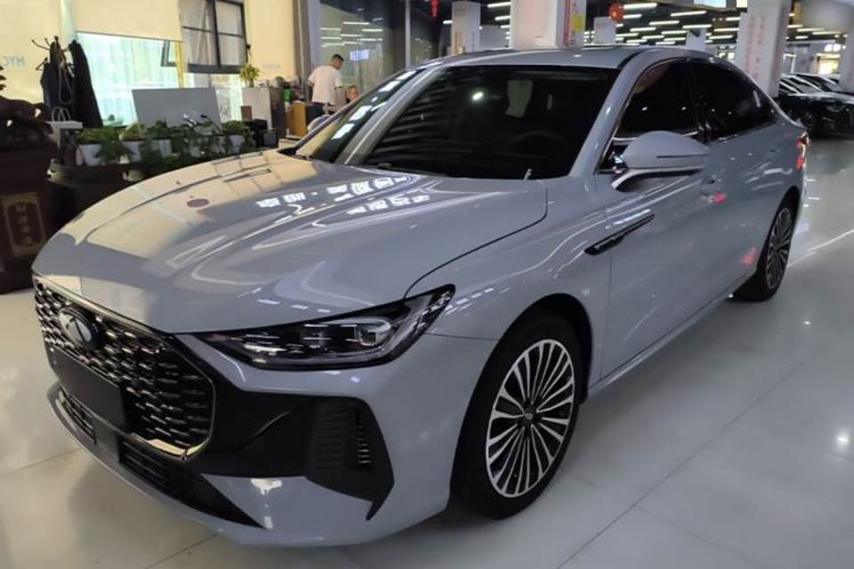 Chery Fengyun Fengyun A8L 2025