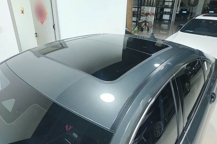 Used Chery Fengyun A8L 2025 1.5 TGDI 145 km Luxury Version Roof