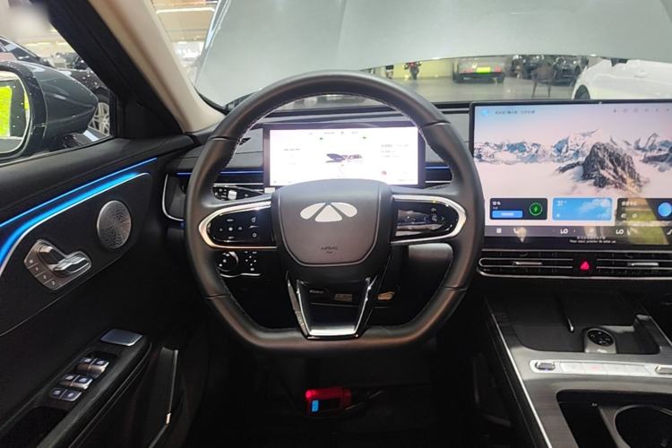 Used Chery Fengyun A8L 2025 1.5 TGDI 145 km Luxury Version Steering Wheel