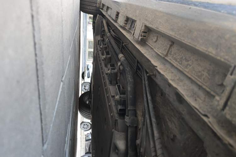 Used Chery Fengyun A8L 2025 1.5 TGDI 145 km Luxury Version Chassis Front Right