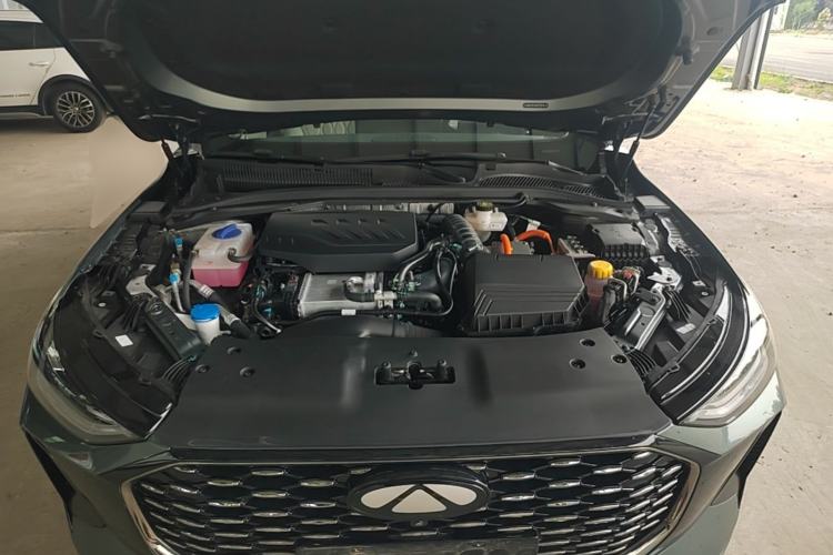 Used Chery Fengyun A8L 2025 1.5 TGDI 145 km Luxury Version Engine Bay