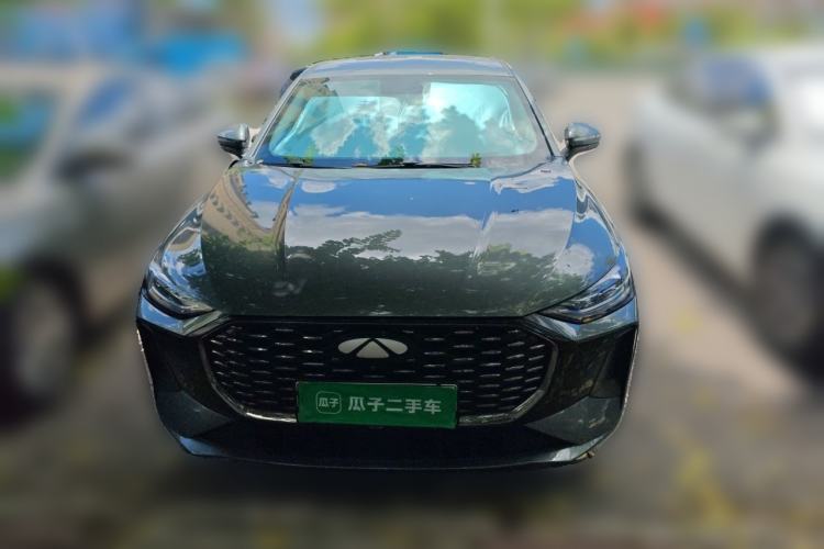 Used Chery Fengyun A8L 2025 1.5 TGDI 145 km Standard Version Front