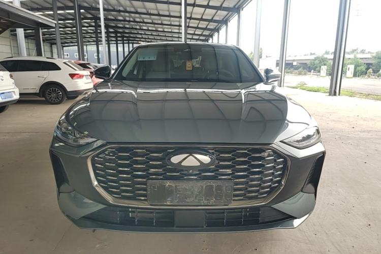 Used Chery Fengyun A8L 2025 1.5 TGDI 145 km Luxury Version Front