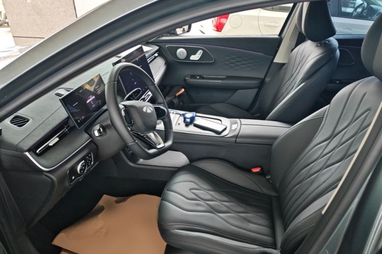 Used Chery Fengyun A8L 2025 1.5 TGDI 145 km Luxury Version Left Front Seat