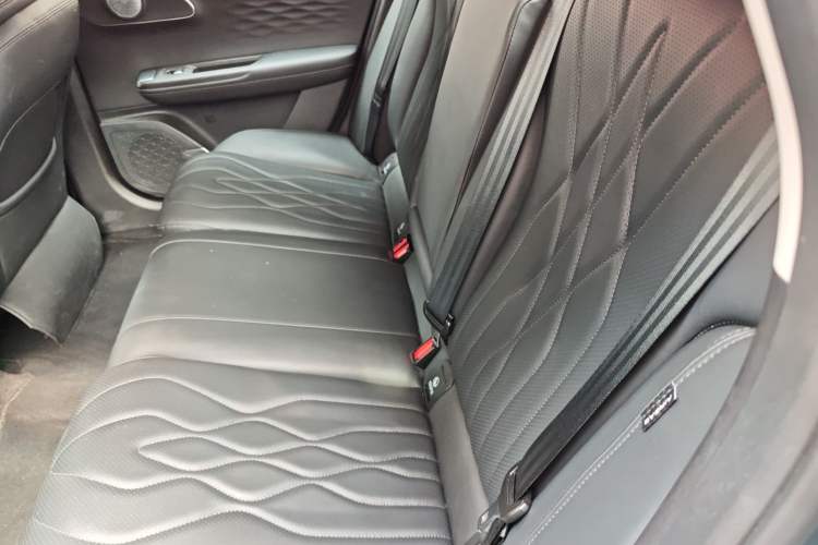 Used Chery Fengyun A8L 2025 1.5 TGDI 145 km Luxury Version Left Rear Seat