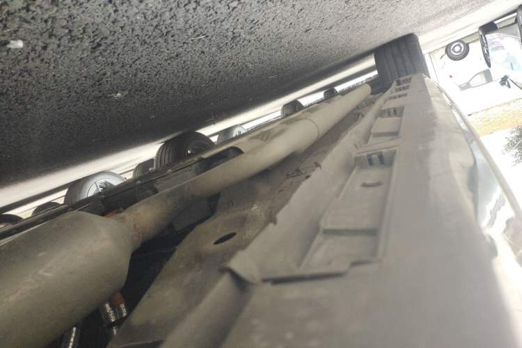 Used Chery Fengyun A8L 2025 1.5 TGDI 145 km Luxury Version Left Side Sill