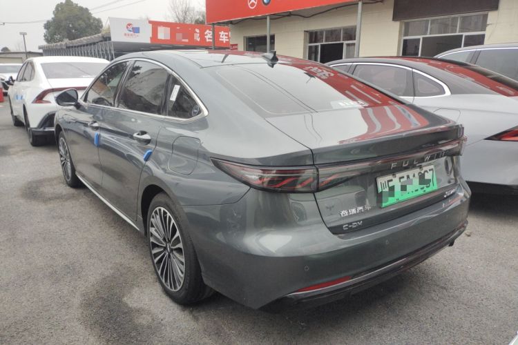 Used Chery Fengyun A8L 2025 1.5 TGDI 145 km Luxury Version Rear Left 45 Deg
