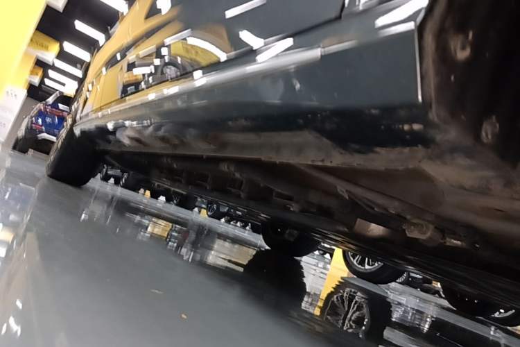 Used Chery Fengyun A8L 2025 1.5 TGDI 145 km Comfort Version Right Side Sill