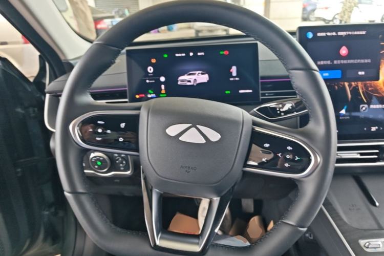 Used Chery Fengyun A8L 2025 1.5 TGDI 145 km Luxury Version Steering Wheel