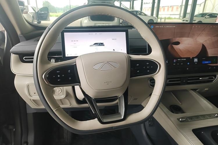 Used Chery Fengyun A8L 2025 1.5 TGDI 145 km Luxury Version Steering Wheel