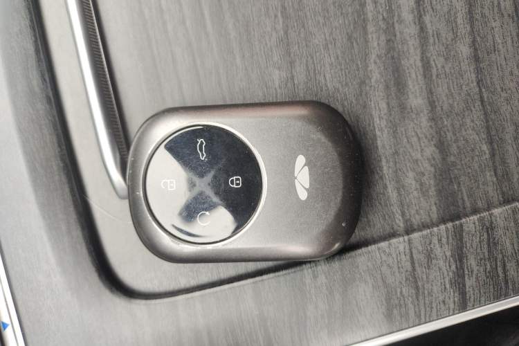 Used Chery Fengyun A8L 2025 1.5 TGDI 145 km Luxury Version Vehicle Key