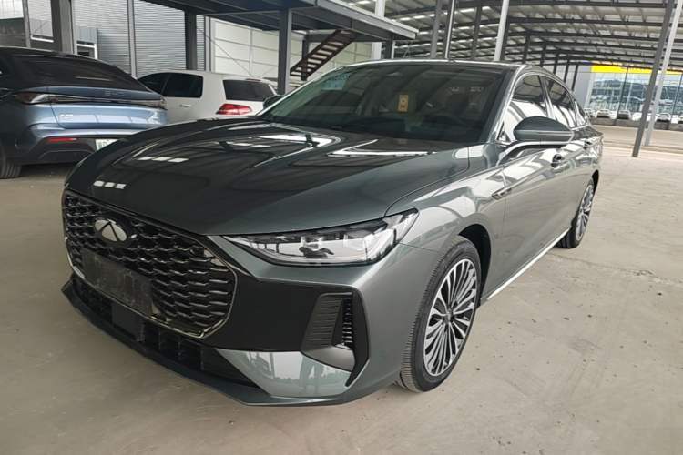 Used Chery Fengyun A8L 2025 1.5 TGDI 145 km Luxury Version Guazi used car, China used car export, Used car for sale, Used cars, Cheapest cars for sale