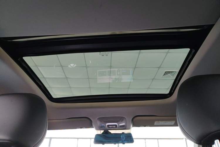 Used Chery Fengyun A8L 2025 1.5 TGDI 145 km Comfort Version Headliner