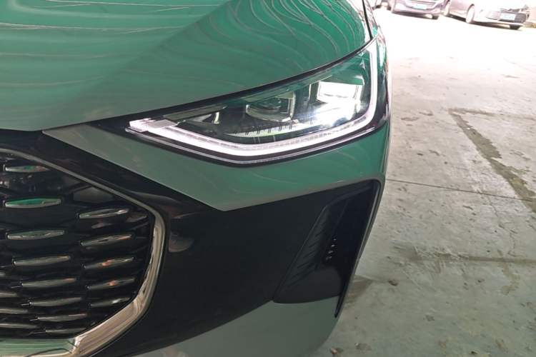 Used Chery Fengyun A8L 2025 1.5 TGDI 145 km Luxury Version Left Front Headlight
