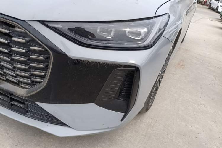 Used Chery Fengyun A8L 2025 1.5 TGDI 145 km Luxury Version Left Front Headlight