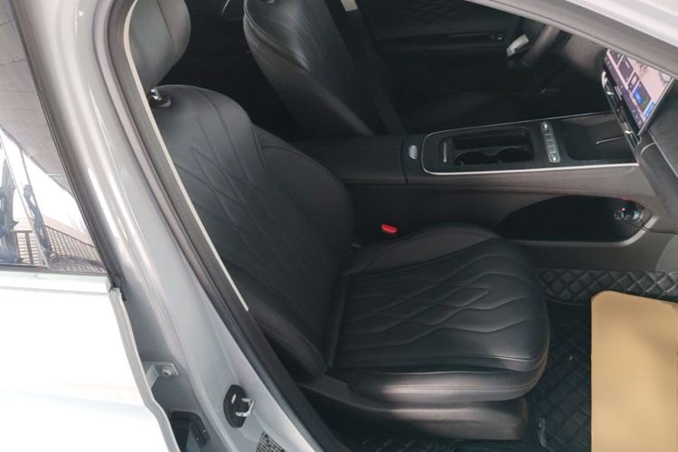 Used Chery Fengyun A8L 2025 1.5 TGDI 145 km Comfort Version Right Front Seat
