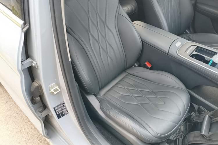 Used Chery Fengyun A8L 2025 1.5 TGDI 145 km Luxury Version Right Front Seat