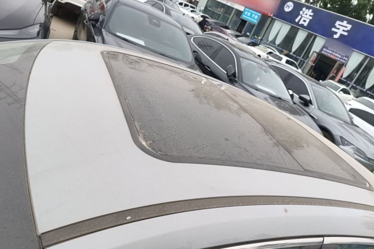 Used Chery Fengyun A8L 2025 1.5 TGDI 145 km Luxury Version Roof