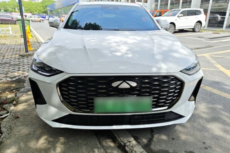 Used Chery Fengyun A8L 2025 1.5 TGDI 145 km Luxury Version Front
