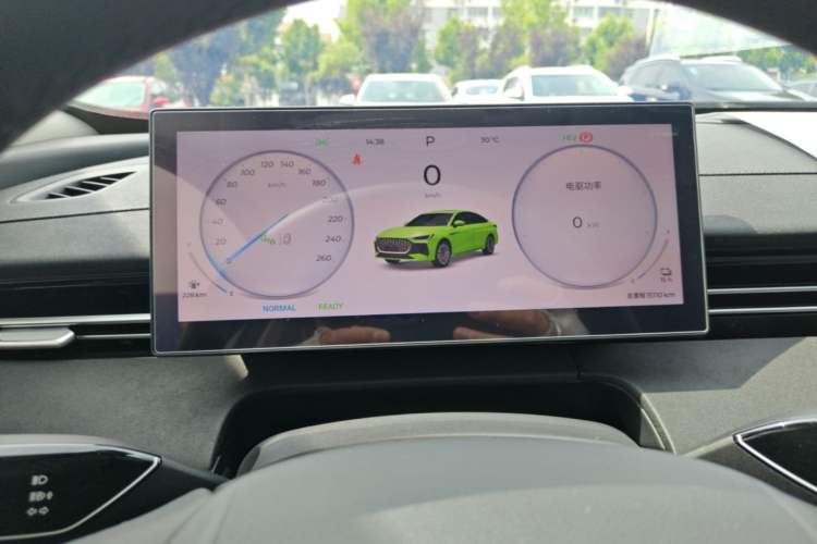 Used Chery Fengyun A8L 2025 1.5 TGDI 145 km Luxury Version Instrument Cluster