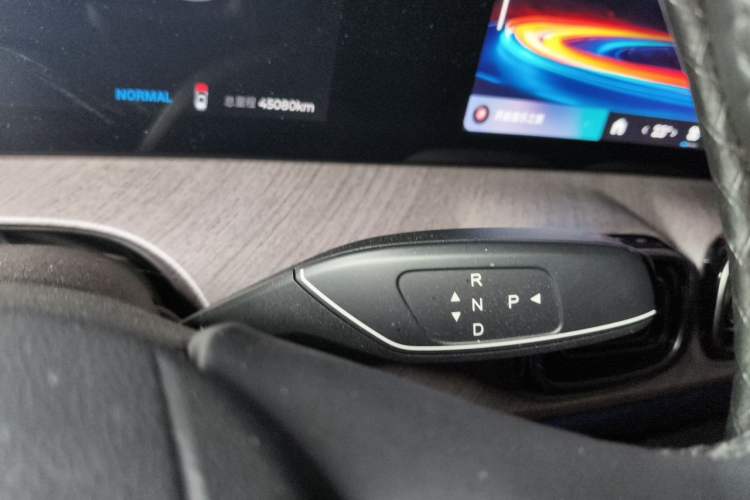 Used Chery Fengyun T10 2024 210 Luxury Edition Gear Lever