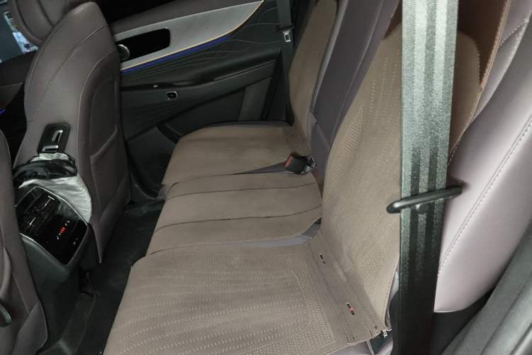 Used Chery Fengyun T10 2024 210 Luxury Edition Left Rear Seat
