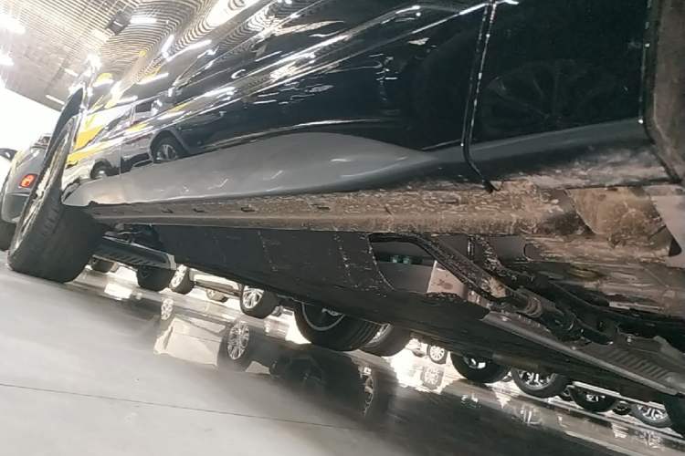 Used Chery Fengyun T10 2024 210 Luxury Edition Right Side Sill