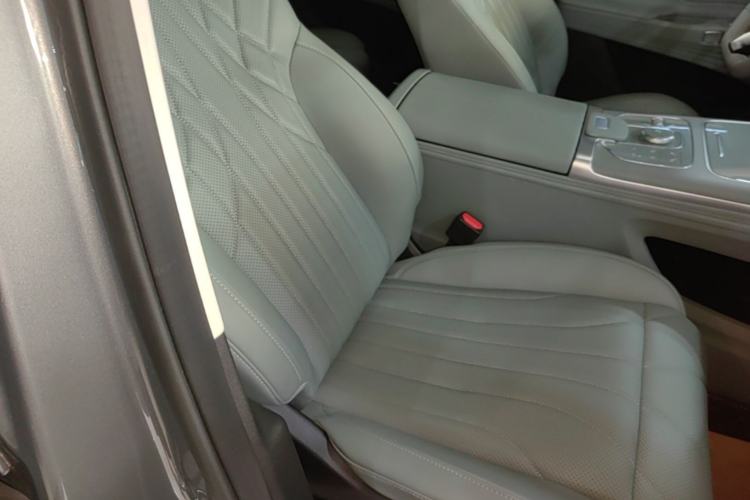 Used Chery Fengyun T10 2024 210 Luxury Edition Right Front Seat