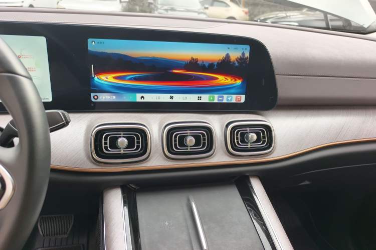 Used Chery Fengyun T10 2024 210 Luxury Edition Audio And AC Panel