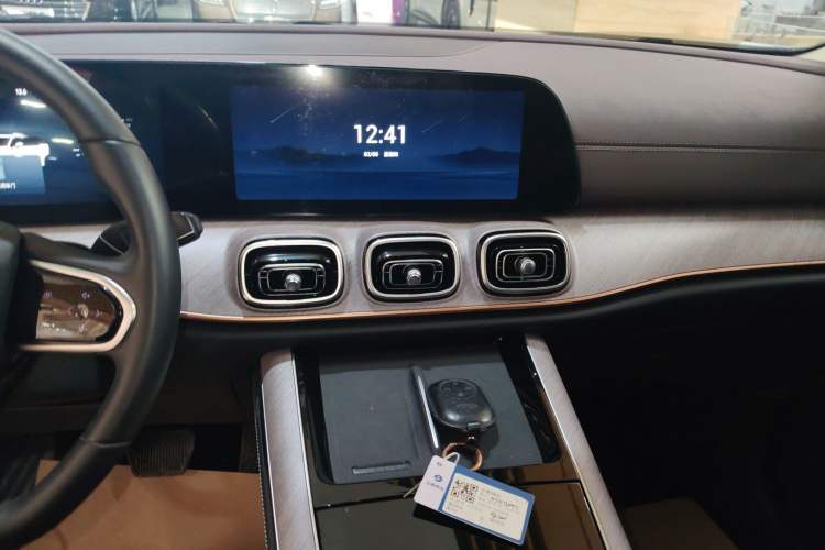 Used Chery Fengyun T10 2024 210 Luxury Edition Audio And AC Panel