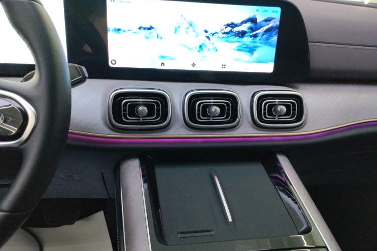 Used Chery Fengyun T10 2024 210 Luxury Edition Audio And AC Panel