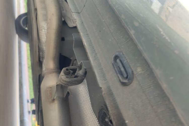 Used Chery Fengyun T10 2024 210 Deluxe Edition Chassis Rear Left