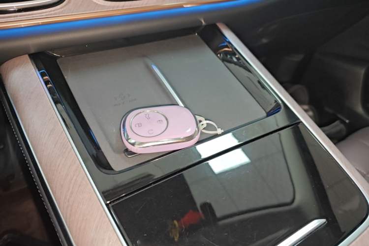 Used Chery Fengyun T10 2024 210 Luxury Edition Interior 1
