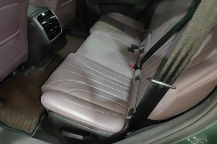 Used Chery Fengyun T10 2024 210 Luxury Edition Left Rear Seat