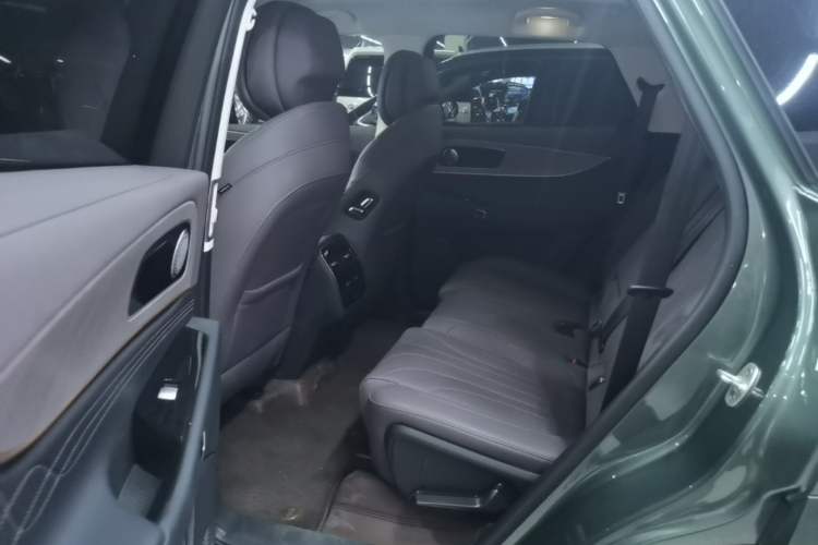 Used Chery Fengyun T10 2024 210 Luxury Edition Left Rear Seat