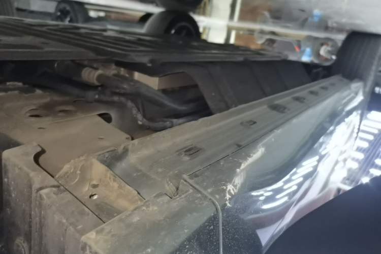 Used Chery Fengyun T10 2024 210 Luxury Edition Right Side Sill
