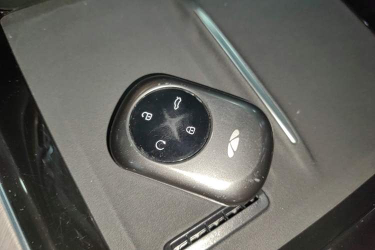 Used Chery Fengyun T10 2024 210 Luxury Edition Vehicle Key