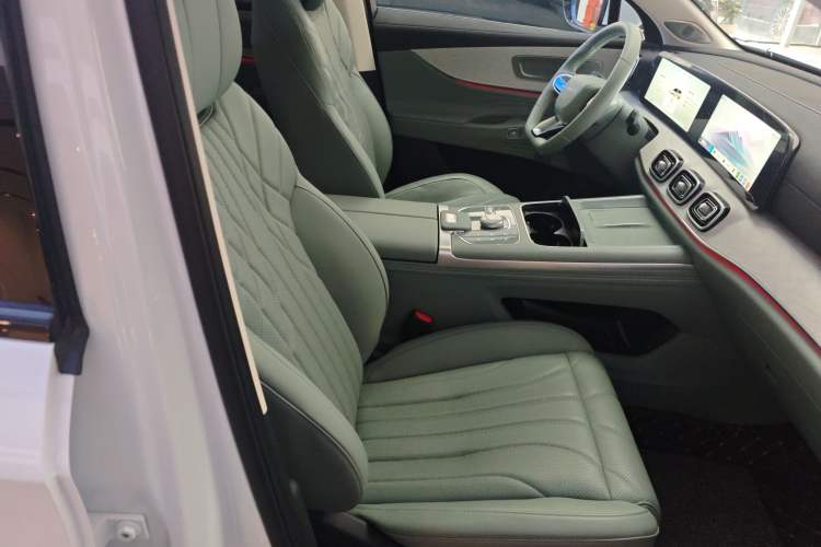 Used Chery Fengyun T10 2024 210 Luxury Edition Right Front Seat