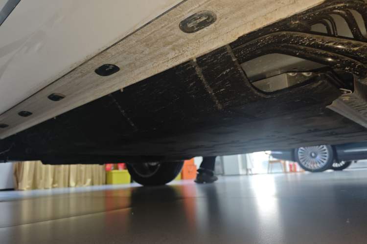 Used Chery Fengyun T10 2024 210 Luxury Edition Right Side Sill