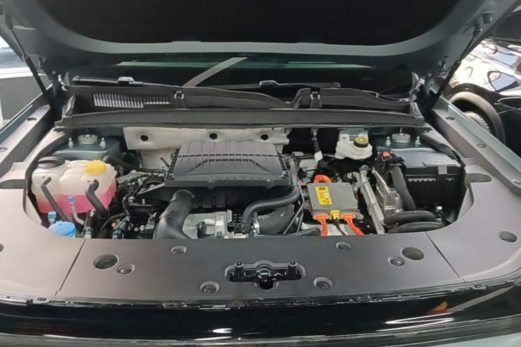Used Chery Fengyun T6 2024 PRO Edition Engine Bay