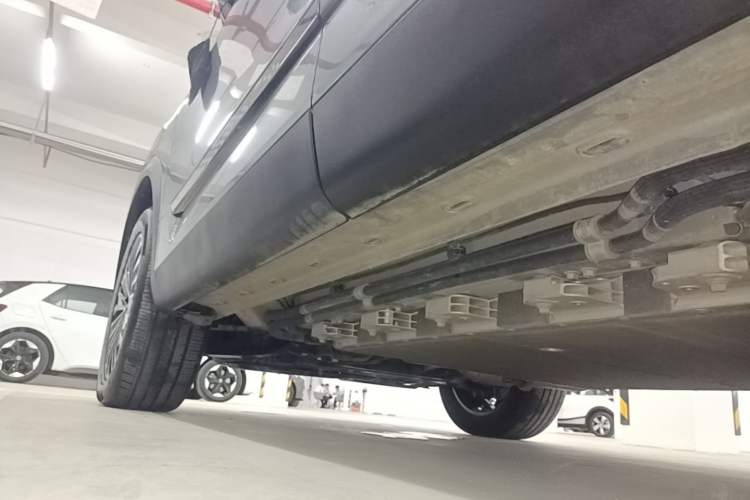 Used Chery Fengyun T6 2024 PRO Edition Left Side Sill