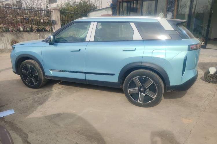 Used Chery Fengyun T6 2024 MAX Edition Left Side