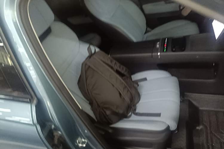 Used Chery Fengyun T6 2024 MAX Edition Right Front Seat