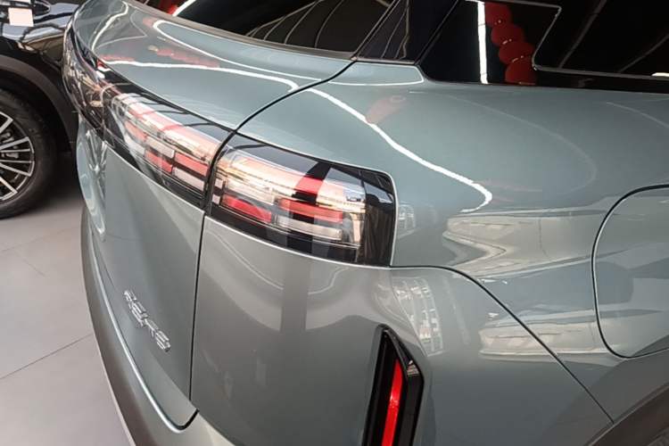 Used Chery Fengyun T6 2024 PRO Edition Right Rear Taillight