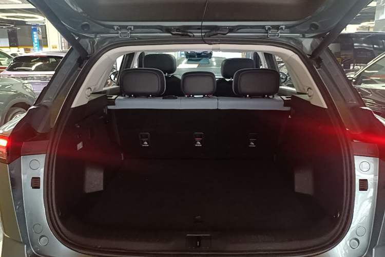 Used Chery Fengyun T6 2024 MAX Edition Trunk