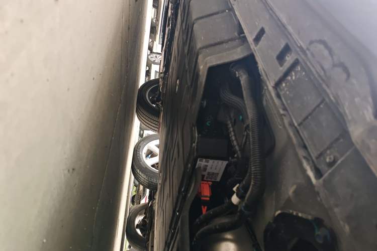 Used Chery Fengyun T8 2025 1.5T 130 km Comfort Edition 5-Seater Chassis Rear Left